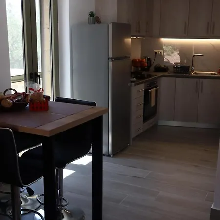 Elaionas 3 * 瑞格利亚